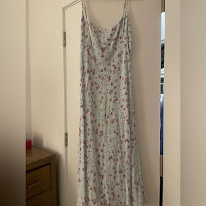 Aritizia Midi Dress Blue Flowers Size Medium